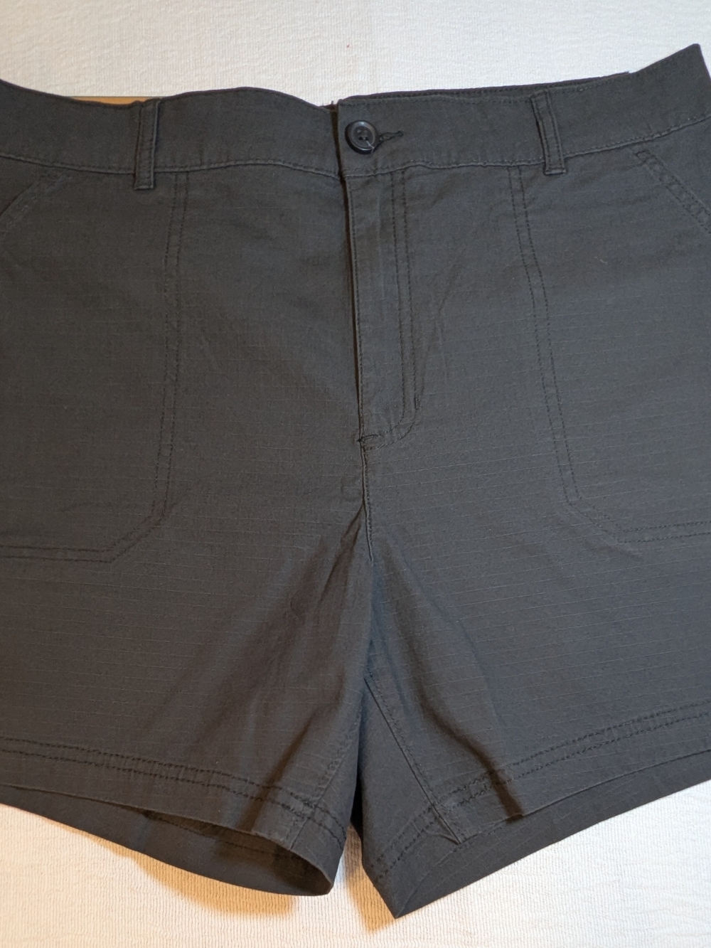 Eddie Bauer Women's High-Waist Black Utility Shorts
